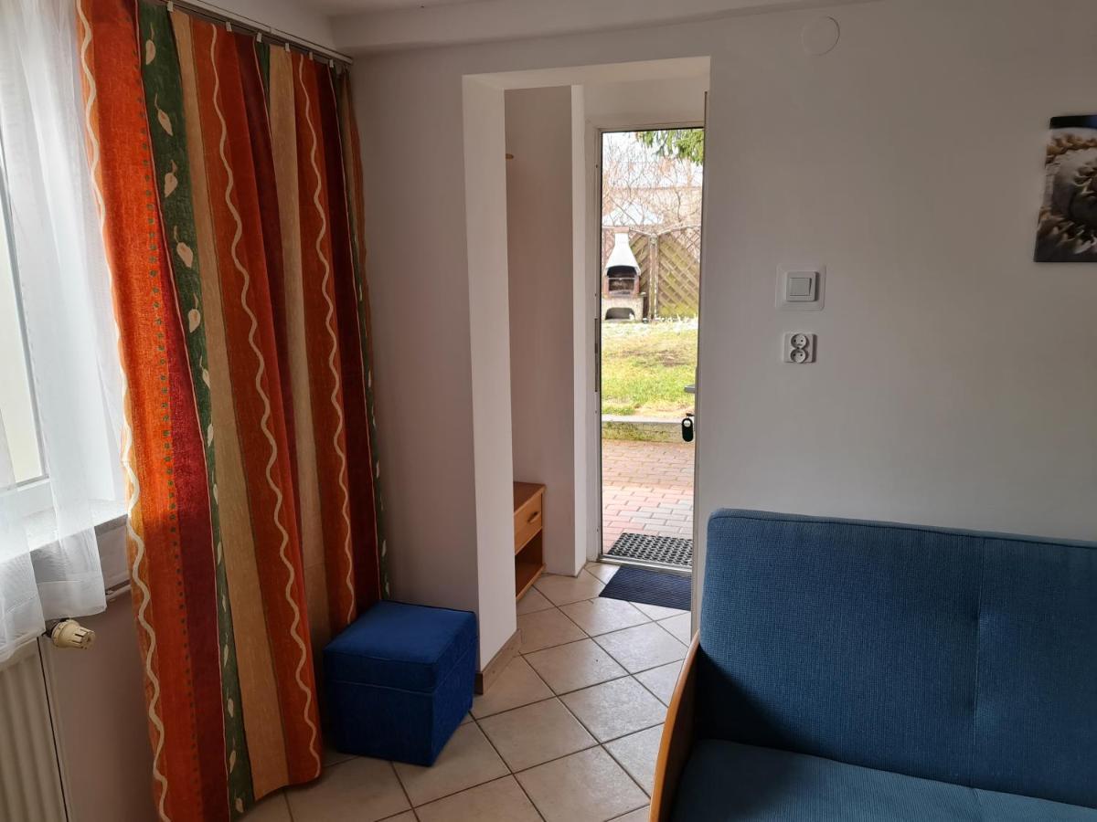Tmt Pokoje Goscinne Z Aneksami Kuchennymi Kąty Rybackie Exterior foto